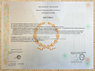 Université de Poitiers degree